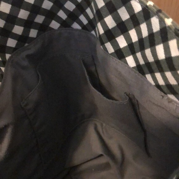 Sloane Ranger black and white checkered gingham print medium tote shoulder bag - Picture 4 of 10